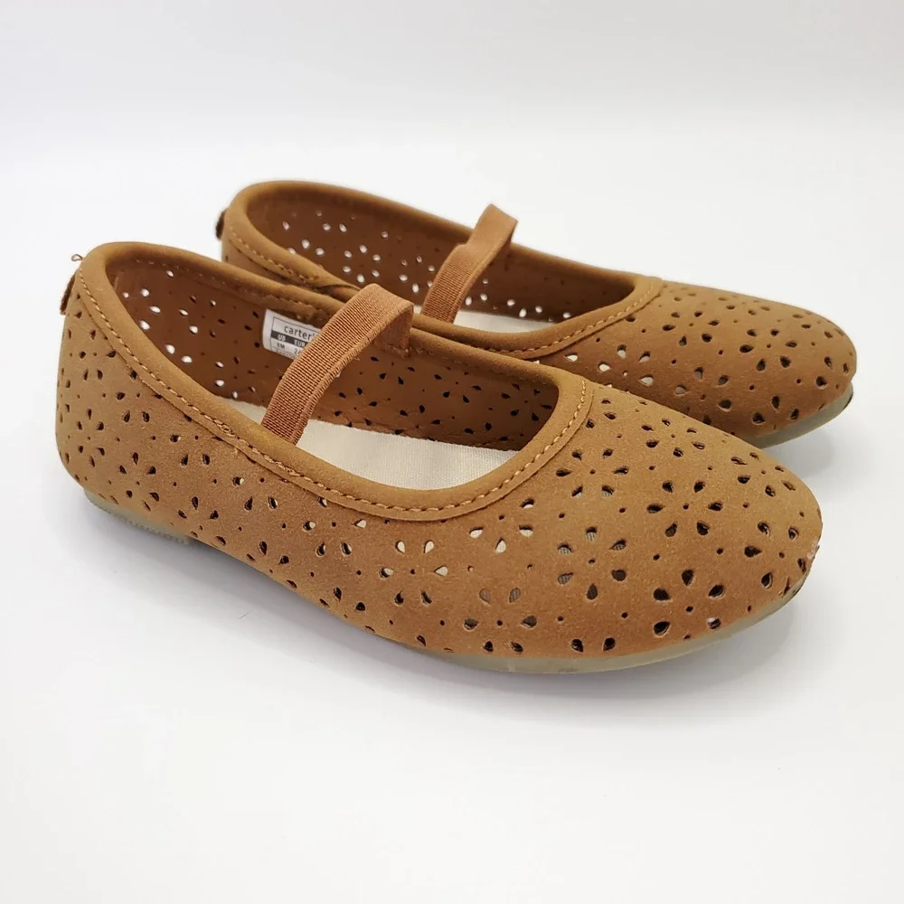 Carter's Easton SIZE 8 Girls Heart Cutout Ballet Flat Shoes Warm Tan